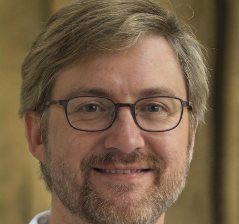 Kexin Thorne, Senior Capital Budgeting Instructor